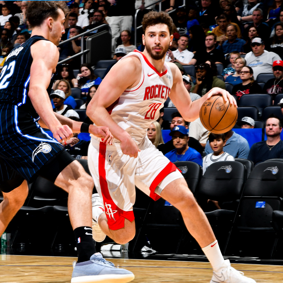 九游游戏旧版本国际比赛日体能课后，达拉斯独行侠外线爆发备战CBA季后赛，目标明确，资深球员宣示担当的简单介绍