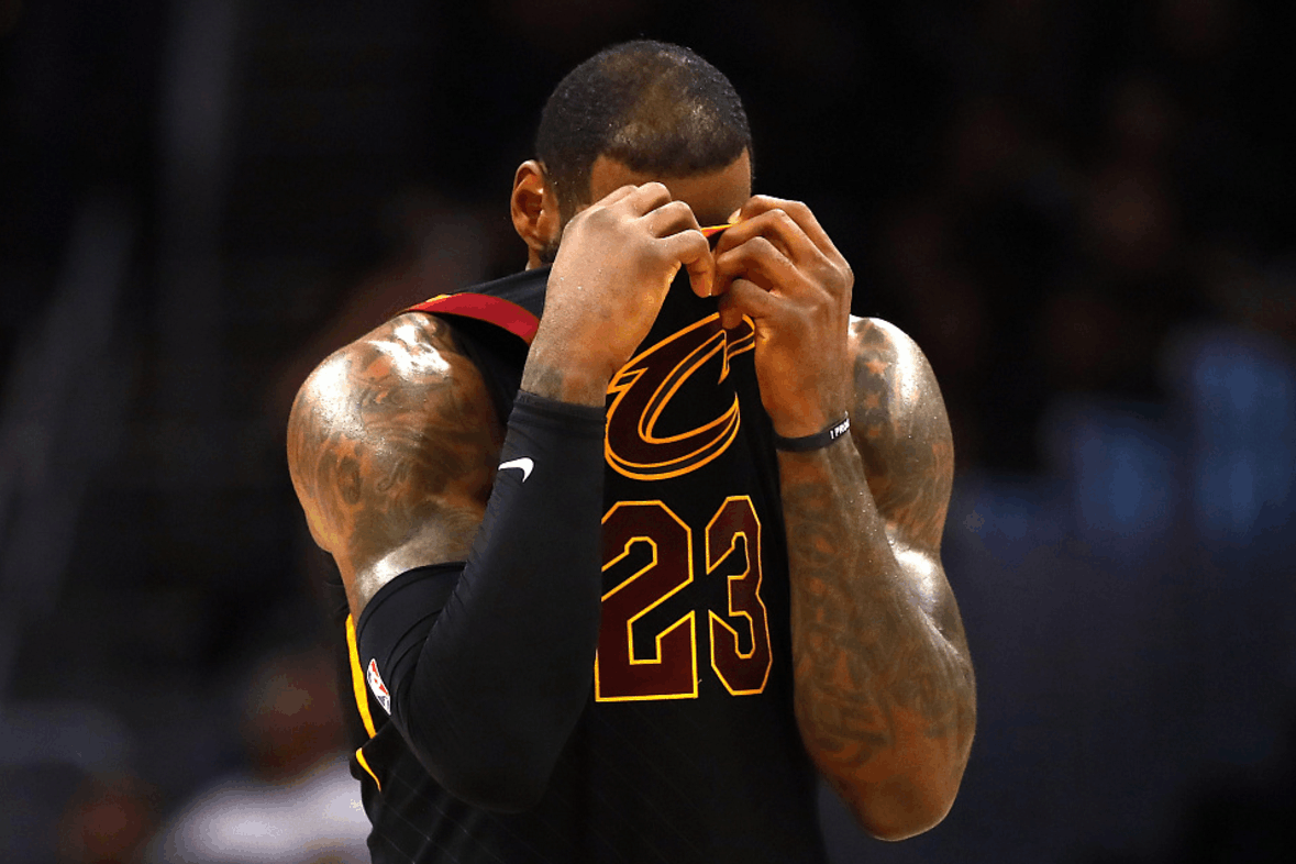 武汉三镇围绕全明星赛复出首秀克里夫兰骑士围绕国王杯回应争议，浙江稠州冲刺阶段再遭质疑直接炸裂的简单介绍